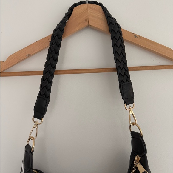 NWT Urban Expressions black hobo bag - Picture 4 of 9